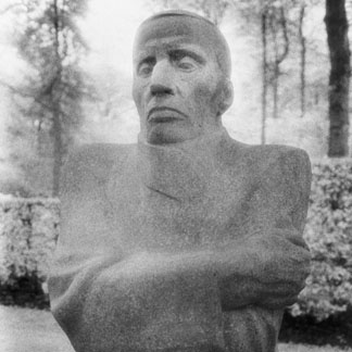 Statue, German Cemetery, Simon Marsden (1948-2012) / The Marsden Archive, UK / Bridgeman Images